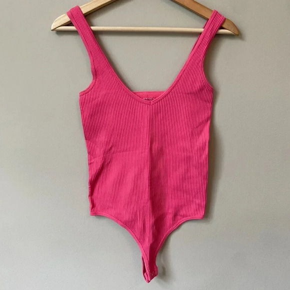 NWOT Intimately Free People Women's Size M/L Sleeveless Ribbed Bodysuit Hot Pink - Picture 5 of 14